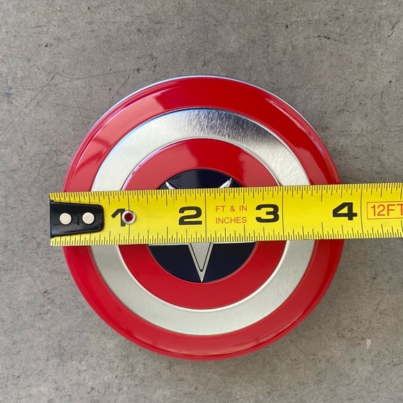 Marvel Captain America Shield Empty Tin
Brand new - Picture 4 of 5